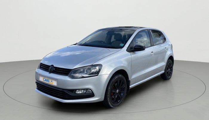 2016 Volkswagen Polo HIGHLINE1.5L, Diesel, Manual, 78,761 km, Left Front Diagonal