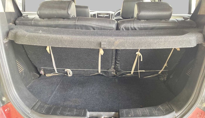2015 Maruti Wagon R Stingray VXI, Petrol, Manual, 16,316 km, Boot Inside