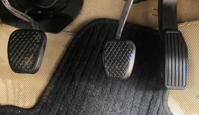 2020 Honda City 1.5L I-VTEC V MT, Petrol, Manual, 85,530 km, Pedals