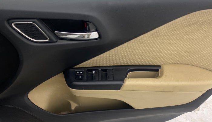 2020 Honda City 1.5L I-VTEC V MT, Petrol, Manual, 85,530 km, Driver Side Door Panels Control