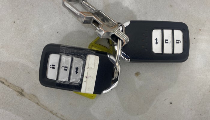 2020 Honda City 1.5L I-VTEC V MT, Petrol, Manual, 85,530 km, Key Close Up