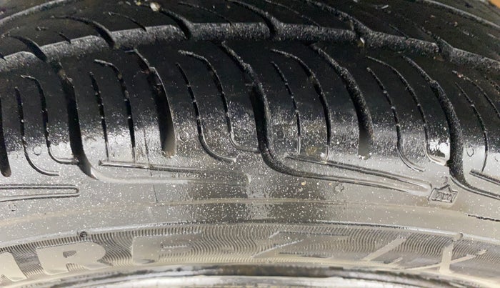 2015 Maruti Alto K10 VXI, Petrol, Manual, 36,735 km, Right Rear Tyre Tread
