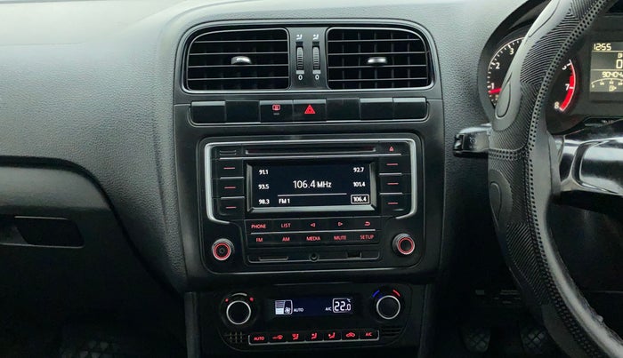 2016 Volkswagen Vento COMFORTLINE 1.6, Petrol, Manual, 90,518 km, Air Conditioner