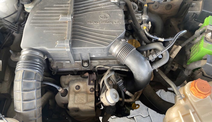 2014 Tata Zest XM PETROL, Petrol, Manual, 82,132 km, Open Bonet