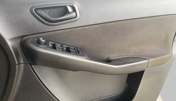 2014 Tata Zest XM PETROL, Petrol, Manual, 82,132 km, Driver Side Door Panels Control
