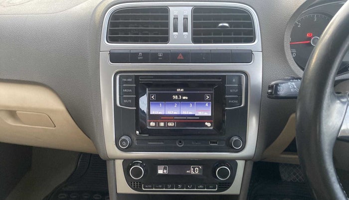 2016 Volkswagen Vento HIGHLINE 1.5 AT, Diesel, Automatic, 1,09,144 km, Air Conditioner