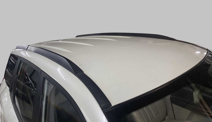 2016 Mahindra XUV500 W8, Diesel, Manual, 71,819 km, Roof