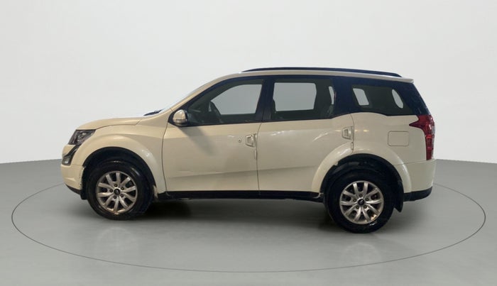 2016 Mahindra XUV500 W8, Diesel, Manual, 71,819 km, Left Side