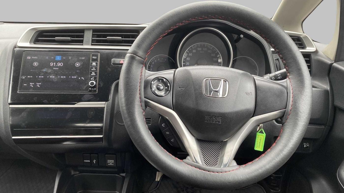 2017 Honda WR-V 1.2L I-VTEC VX MT, Petrol, Manual, 1,15,064 km, Steering Wheel Close Up