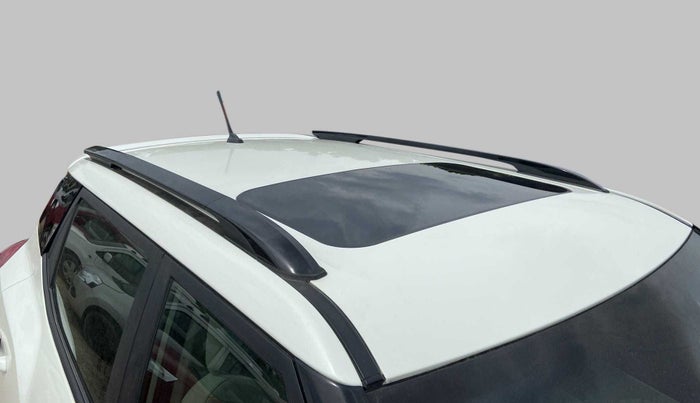 2021 Mahindra XUV300 W8 (O) 1.5 DIESEL AMT, Diesel, Automatic, 39,886 km, Roof