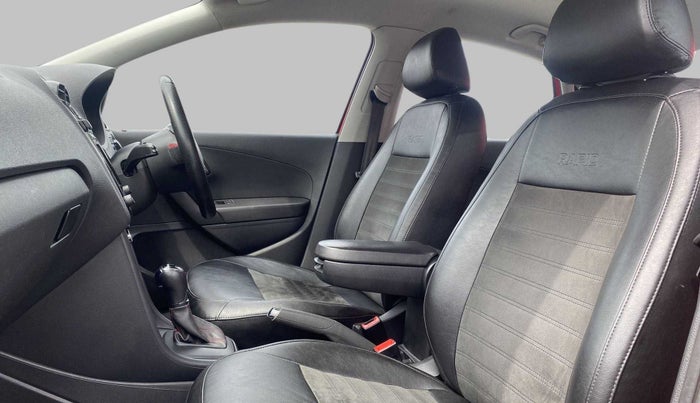 2018 Skoda Rapid STYLE 1.6 MPI AT, Petrol, Automatic, 53,230 km, Right Side Front Door Cabin