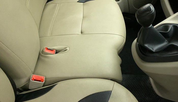 2016 Datsun Go Plus T, Petrol, Manual, 27,468 km, Gear Lever