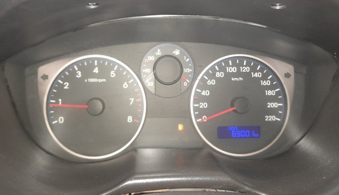 2012 Hyundai i20 MAGNA 1.2, Petrol, Manual, 69,196 km, Odometer Image