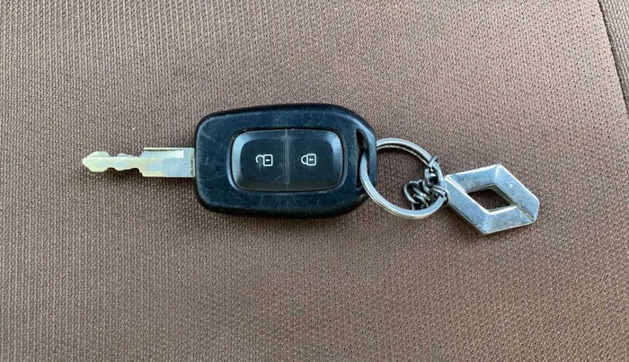 2019 Renault Kwid RXL, Petrol, Manual, 35,070 km, Key Close Up