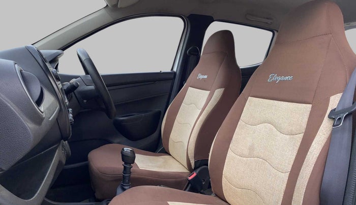 2019 Renault Kwid RXL, Petrol, Manual, 35,070 km, Right Side Front Door Cabin