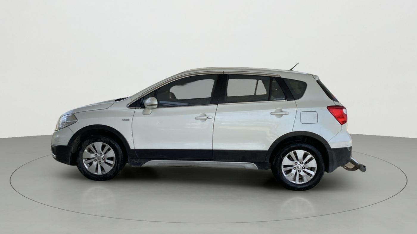2015 Maruti S Cross ALPHA 1.3, Diesel, Manual, 61,167 km, Left Side