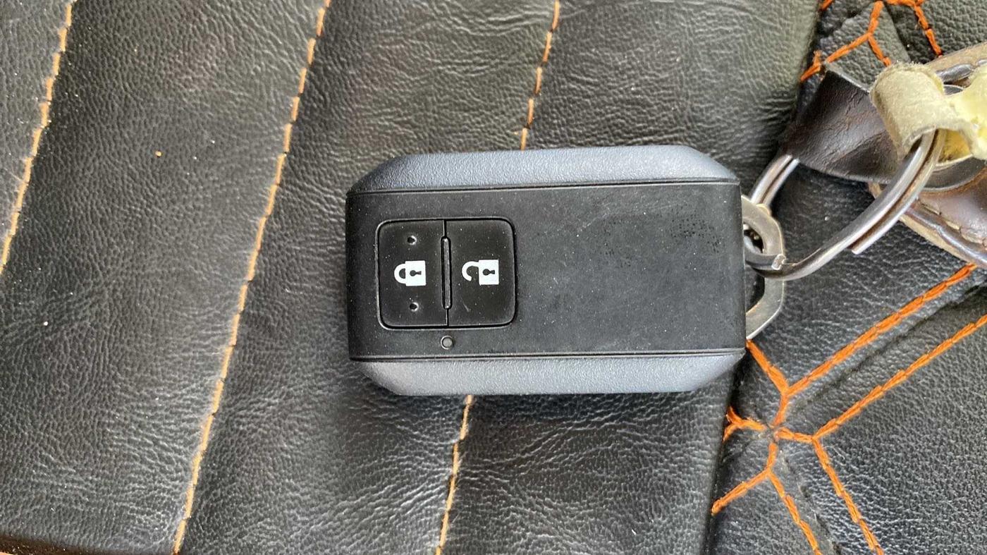 2020 Toyota Glanza G, Petrol, Manual, 20,612 km, Key Close Up