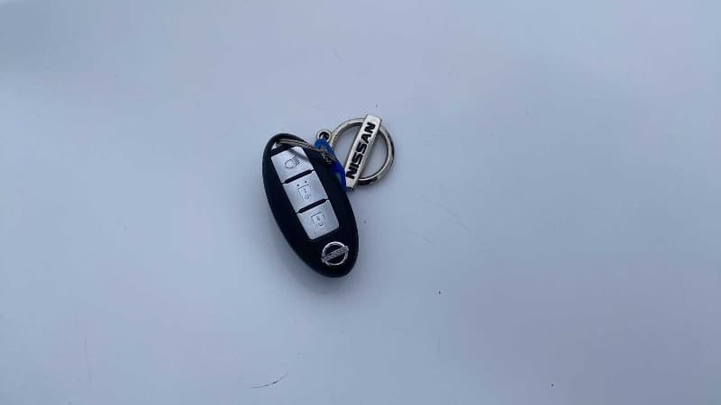 2018 Nissan Micra XV CVT, Petrol, Automatic, 51,460 km, Key Close Up