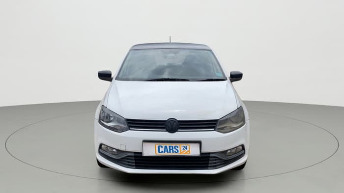 2015 Volkswagen Polo COMFORTLINE 1.2L, Petrol, Manual, 62,004 km, Front
