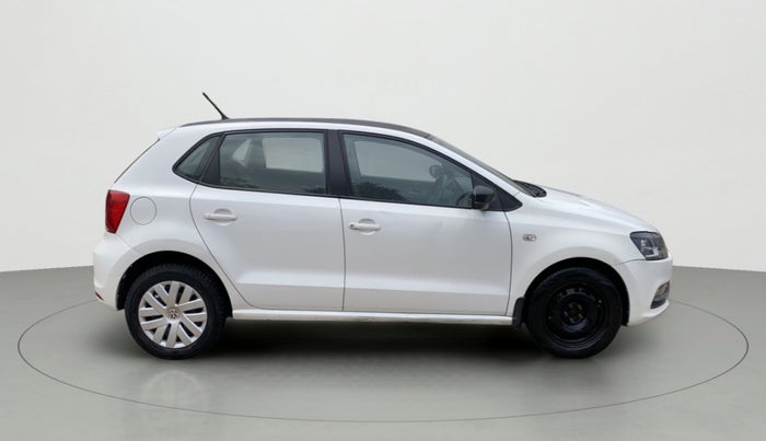 2015 Volkswagen Polo COMFORTLINE 1.2L, Petrol, Manual, 62,004 km, Right Side View
