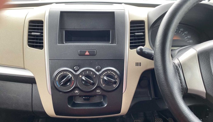 2017 Maruti Wagon R 1.0 LXI, Petrol, Manual, 45,376 km, Air Conditioner