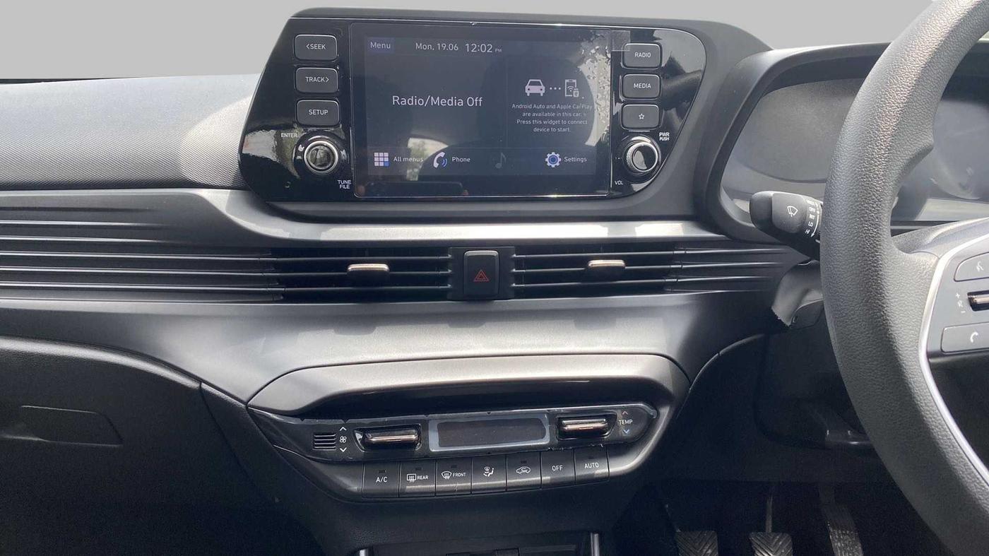 2022 Hyundai NEW I20 SPORTZ 1.2 MT, Petrol, Manual, 9,811 km, Air Conditioner