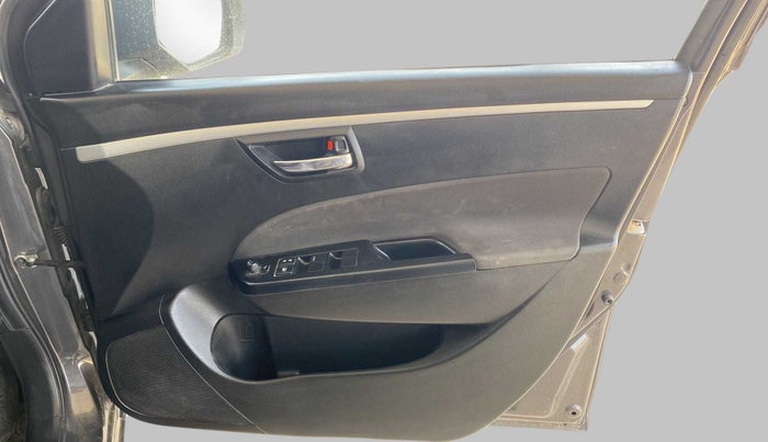 2017 Maruti Swift VXI, Petrol, Manual, 16,964 km, Driver Side Door Panels Control
