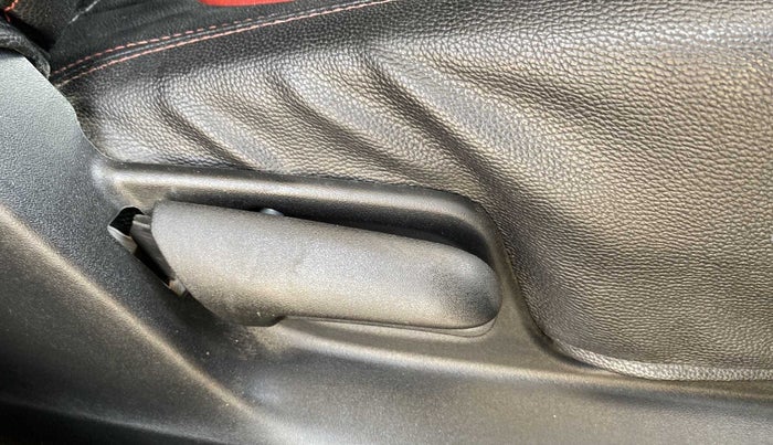 2017 Maruti Swift VXI, Petrol, Manual, 16,964 km, Driver Side Adjustment Panel