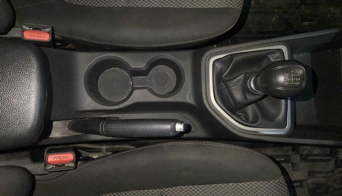 2016 Hyundai Creta S 1.6 PETROL, Petrol, Manual, 98,933 km, Gear Lever