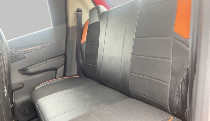 2019 Mahindra KUV 100 NXT K2+ P 6 STR, Petrol, Manual, 5,337 km, Right Side Rear Door Cabin