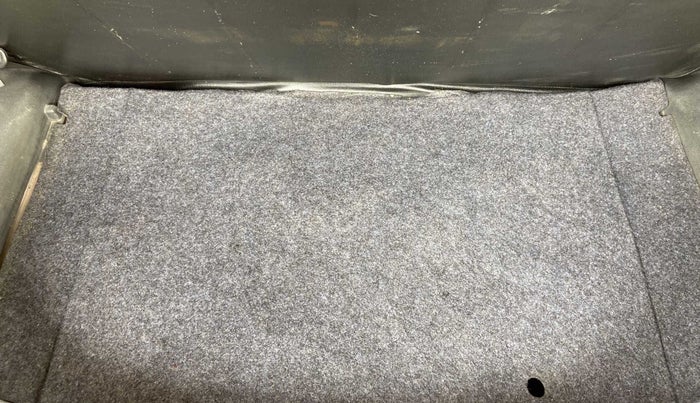 2016 Maruti Alto 800 LXI, Petrol, Manual, 60,497 km, Boot Inside