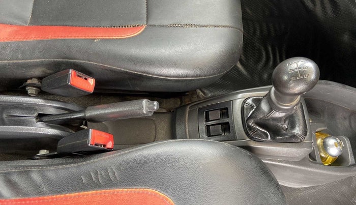 2016 Maruti Alto 800 LXI, Petrol, Manual, 60,497 km, Gear Lever