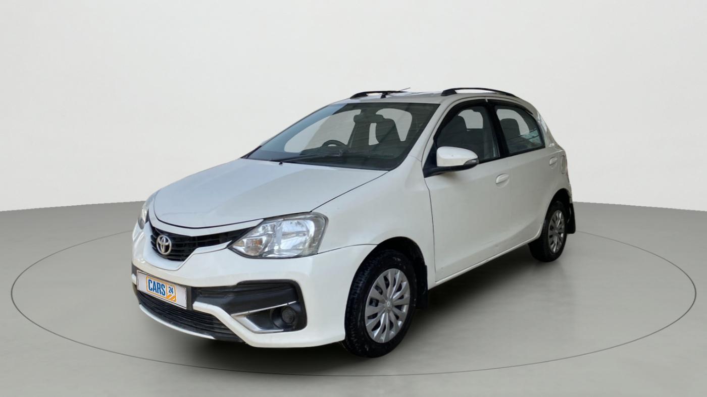 2017 Toyota Etios Liva V, Petrol, Manual, 89,380 km, Left Front Diagonal