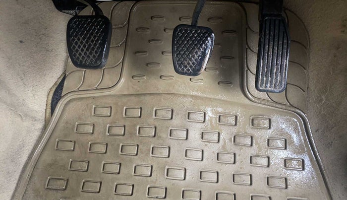 2015 Honda City 1.5L I-VTEC V MT, Petrol, Manual, 86,236 km, Pedals