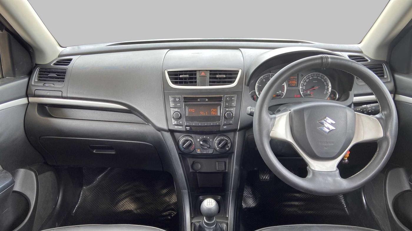 2016 Maruti Swift VDI (O), Diesel, Manual, 64,279 km, Dashboard