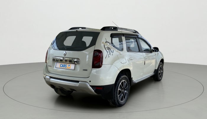 2016 Renault Duster 110 PS RXZ DIESEL, Diesel, Manual, 94,294 km, Right Back Diagonal