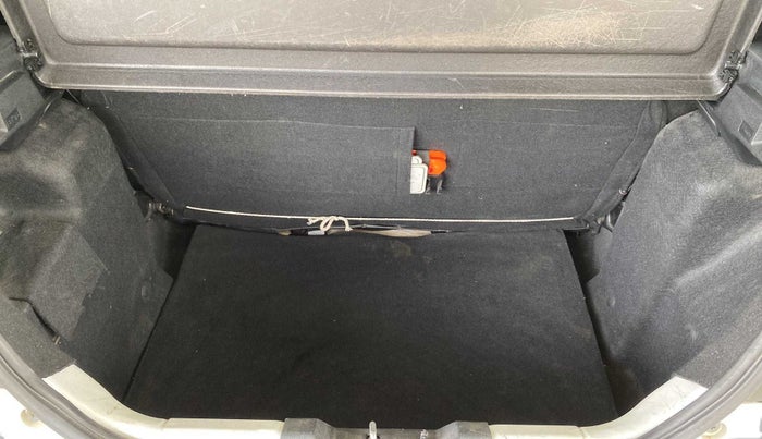 2017 Tata Tiago XE DIESEL, Diesel, Manual, 93,019 km, Boot Inside