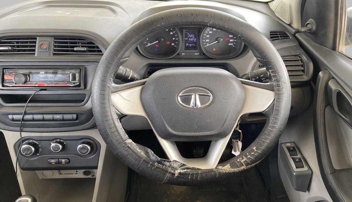 2017 Tata Tiago XE DIESEL, Diesel, Manual, 93,019 km, Steering Wheel Close Up