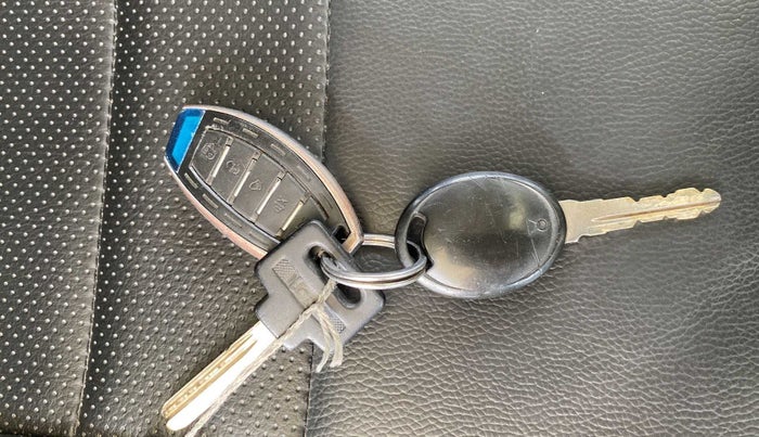 2017 Tata Tiago XE DIESEL, Diesel, Manual, 93,019 km, Key Close Up