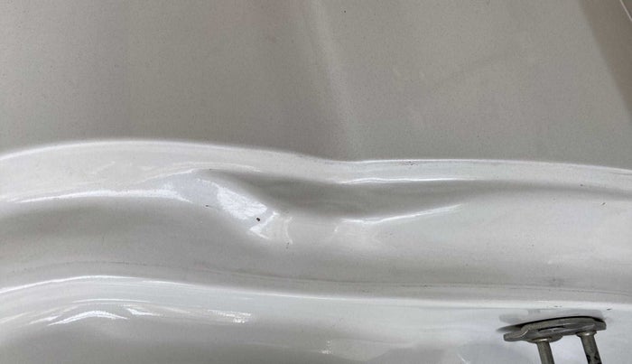 2016 Maruti Swift Dzire VXI, Petrol, Manual, 28,060 km, Left C pillar - Slightly dented