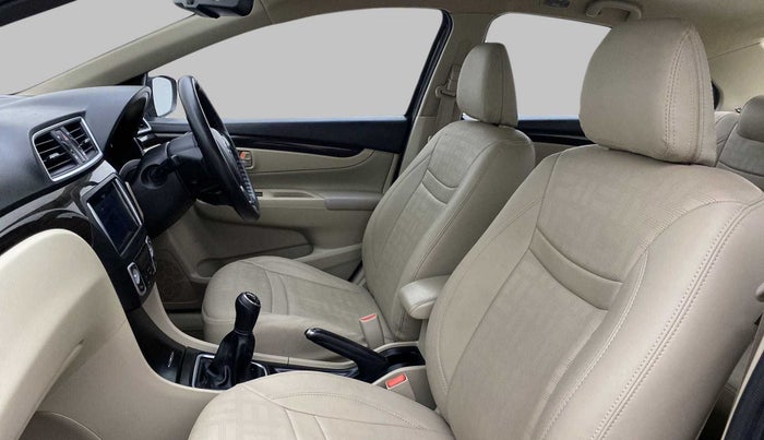 2017 Maruti Ciaz ZETA DIESEL 1.3, Diesel, Manual, 57,268 km, Right Side Front Door Cabin