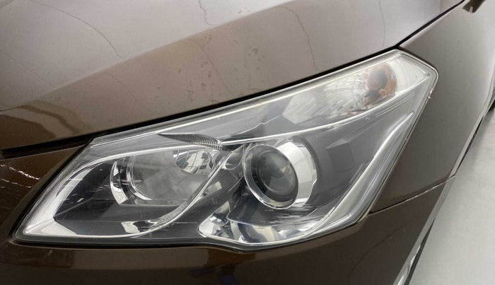 2017 Maruti Ciaz ZETA DIESEL 1.3, Diesel, Manual, 57,268 km, Left headlight - Minor scratches