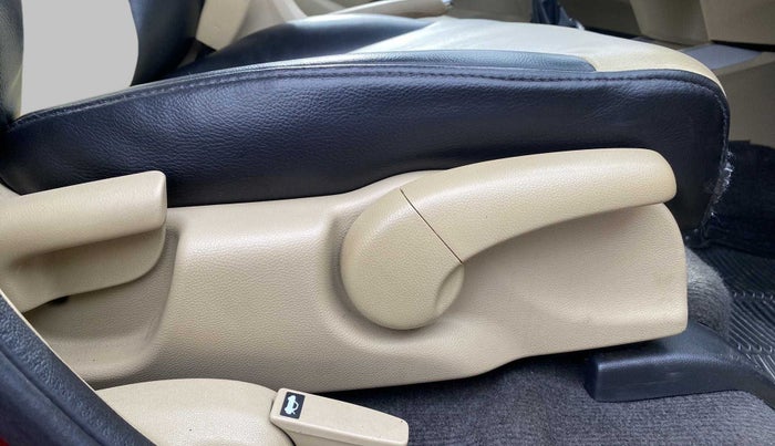 2010 Honda City 1.5L I-VTEC S MT, Petrol, Manual, 74,483 km, Driver Side Adjustment Panel