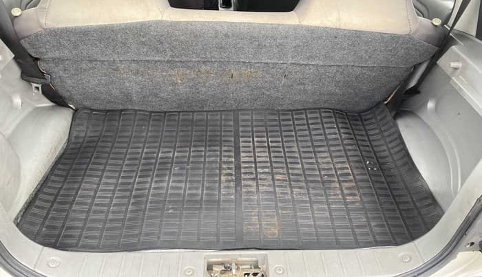 2010 Maruti Alto K10 LXI, Petrol, Manual, 82,999 km, Boot Inside