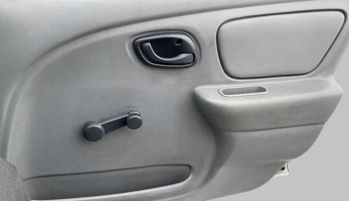 2010 Maruti Alto K10 LXI, Petrol, Manual, 82,999 km, Driver Side Door Panels Control