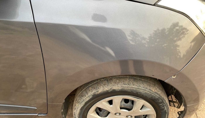 2015 Hyundai Grand i10 SPORTZ 1.2 KAPPA VTVT, Petrol, Manual, 65,135 km, Right fender - Minor scratches