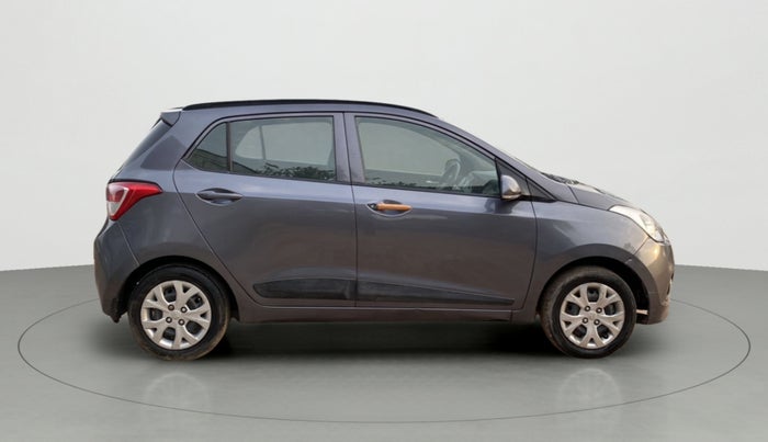 2015 Hyundai Grand i10 SPORTZ 1.2 KAPPA VTVT, Petrol, Manual, 65,135 km, Right Side View