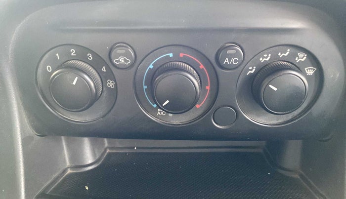 2020 Ford New Figo TITANIUM1.5 DIESEL, Diesel, Manual, 57,668 km, AC Unit - Front vent has minor damage