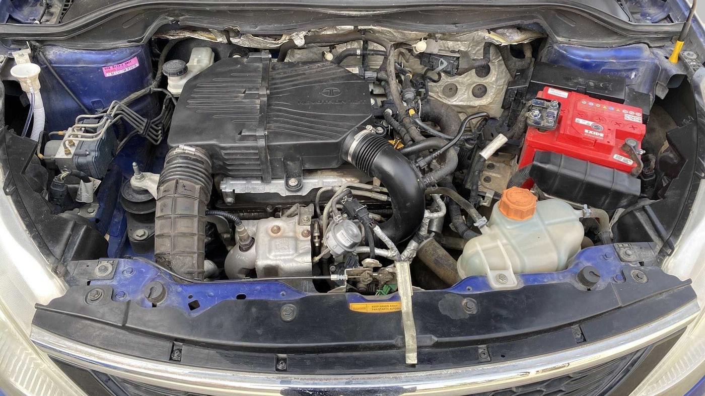 2014 Tata Zest XMS PETROL, Petrol, Manual, 59,069 km, Open Bonet