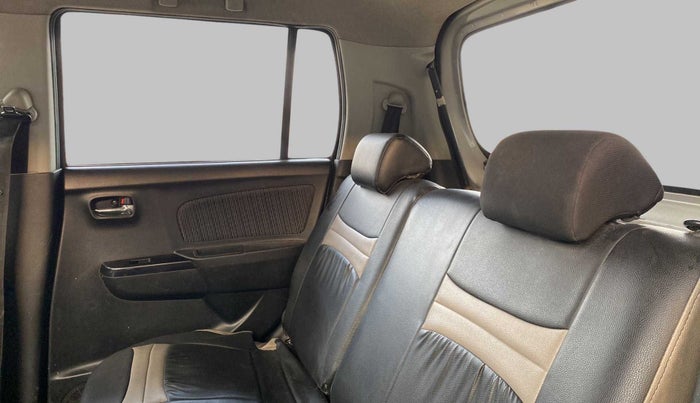 2016 Maruti Wagon R Stingray VXI, Petrol, Manual, 49,372 km, Right Side Rear Door Cabin